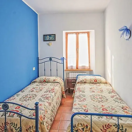 Four-bedroom Holiday In